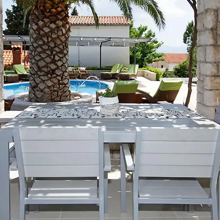 Apartment Diana - New Heated Pool