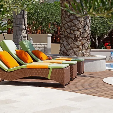Apartment Diana - New Heated Pool