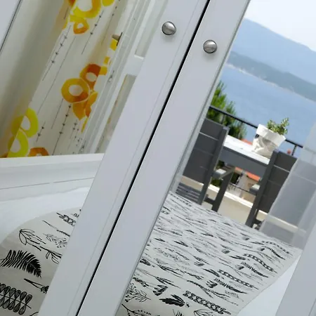 Apartmán Diana - New Heated Pool Bol